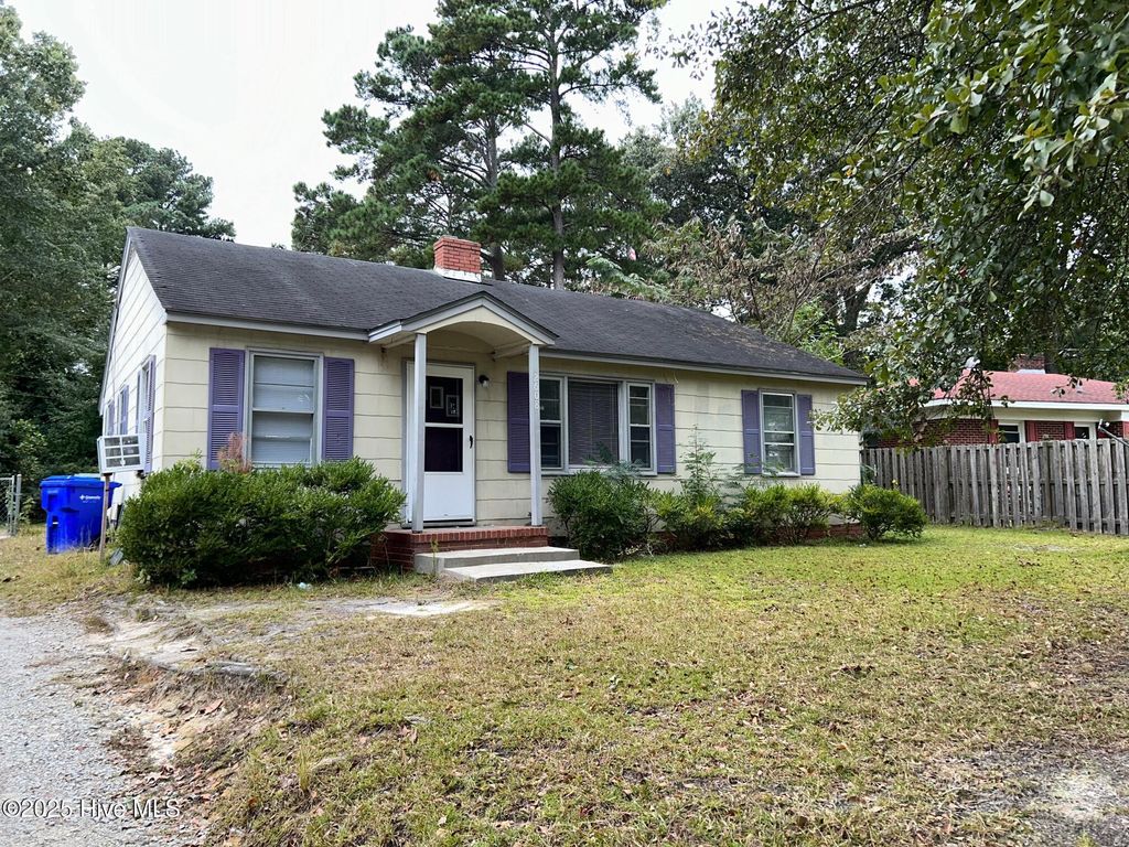 2608 Jackson Drive, Greenville, NC 27858