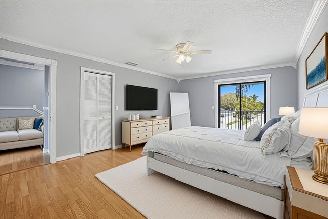 324 W Pine Street 11, Lantana, FL 33462