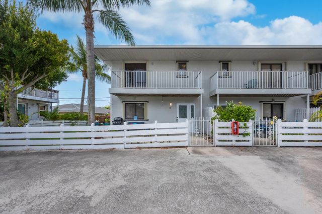 324 W Pine Street 11, Lantana, FL 33462