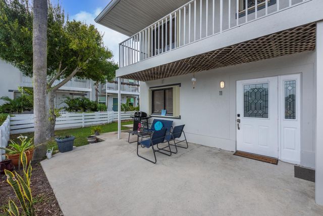 324 W Pine Street 11, Lantana, FL 33462