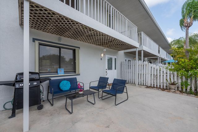 324 W Pine Street 11, Lantana, FL 33462