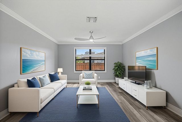 324 W Pine Street 11, Lantana, FL 33462