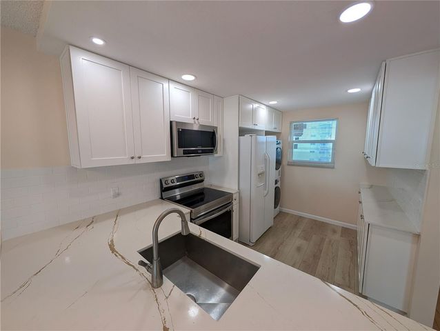 18304 GULF BOULEVARD 406, Redington Shores, FL 33708