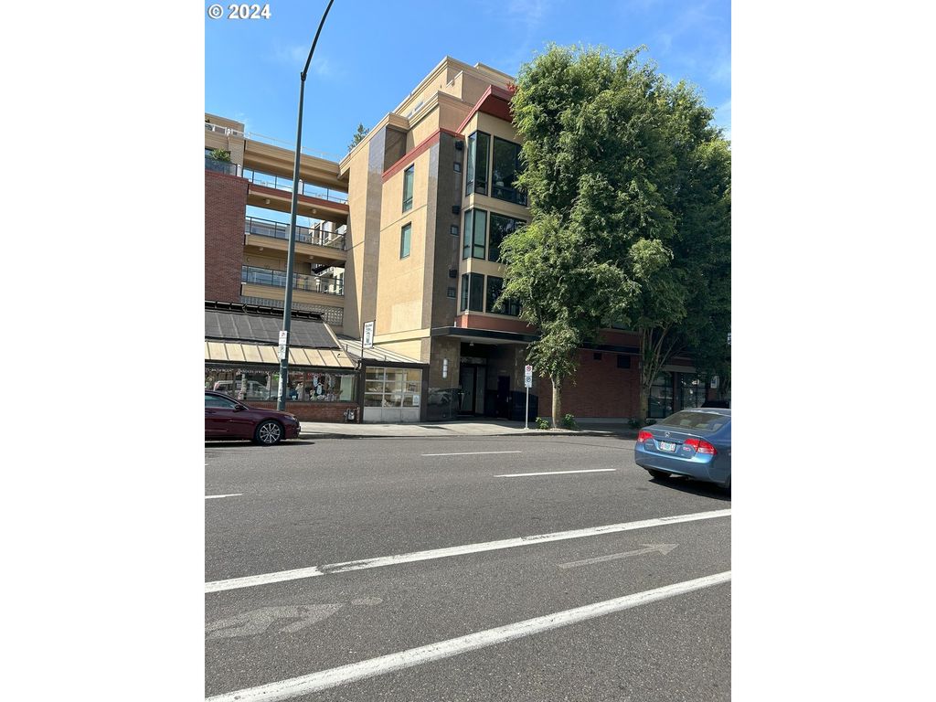 1620 Ne Broadway 543, Portland, OR 97232