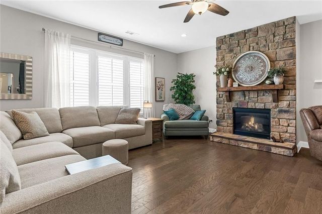 1149 Waters Way, Kennesaw, GA 30152