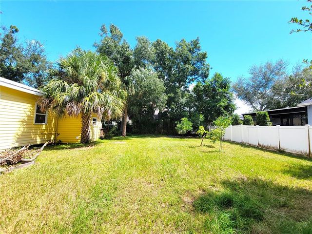 7204 S DESOTO STREET, Tampa, FL 33616