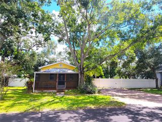 7204 S DESOTO STREET, Tampa, FL 33616