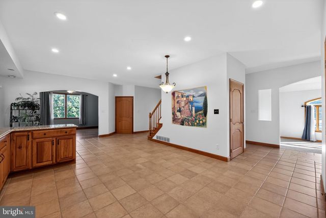 111 HEILIG RD, Sewell, NJ 08080