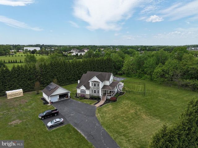 111 HEILIG RD, Sewell, NJ 08080