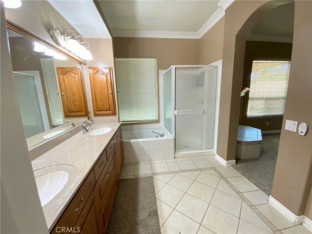 810 Clear Springs Drive, Corona, CA 92879