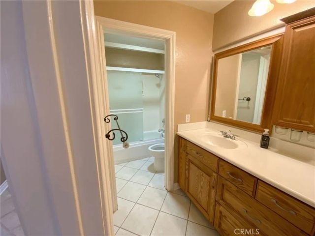 810 Clear Springs Drive, Corona, CA 92879