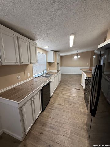 629 BUCK TRAIL, Canyon Lake, TX 78133