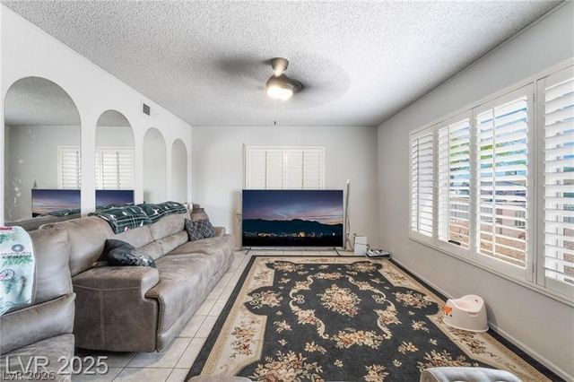 7250 Clearwater Circle, Las Vegas, NV 89147