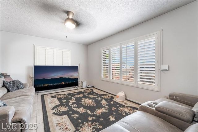 7250 Clearwater Circle, Las Vegas, NV 89147