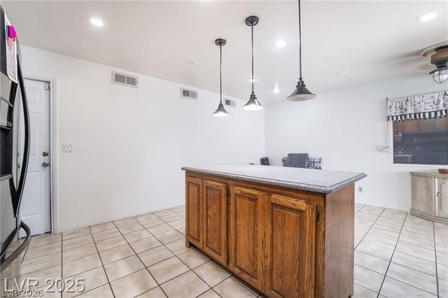 7250 Clearwater Circle, Las Vegas, NV 89147