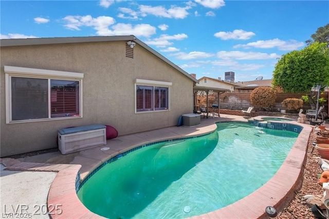 7250 Clearwater Circle, Las Vegas, NV 89147