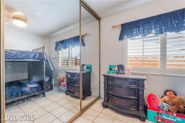 7250 Clearwater Circle, Las Vegas, NV 89147