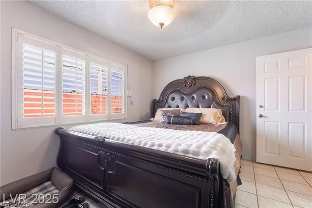 7250 Clearwater Circle, Las Vegas, NV 89147