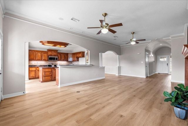 12 Prairie Knoll Drive, Santa Fe, TX 77510