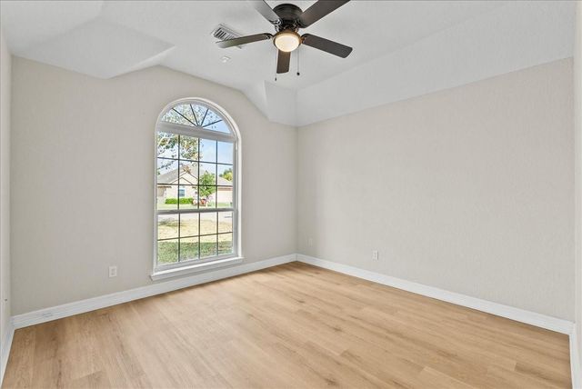 12 Prairie Knoll Drive, Santa Fe, TX 77510