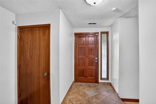 1060 Park Forest NW Drive, Lilburn, GA 30047