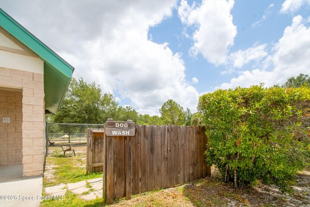 502 Australian Road NW, Palm Bay, FL 32907