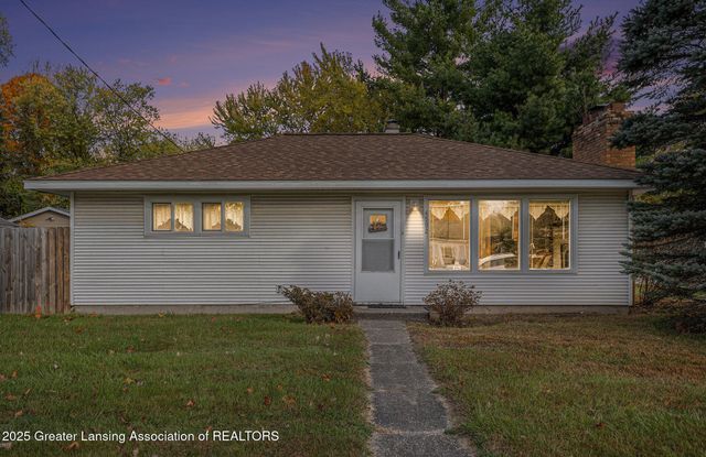 4592 Holt Road, Holt, MI 48842