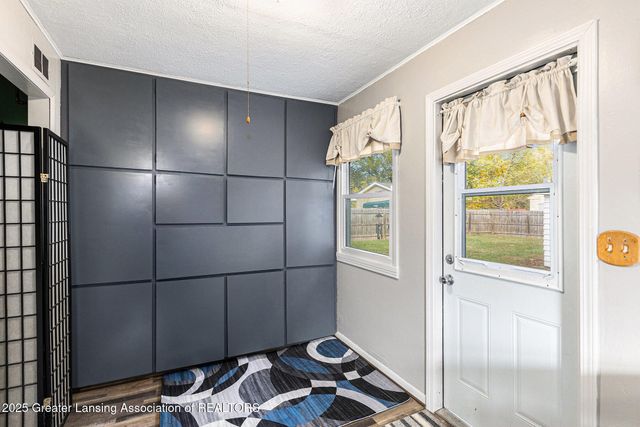 4592 Holt Road, Holt, MI 48842