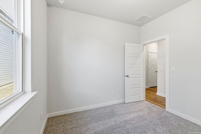 761 Whitman, New Braunfels, TX 78130