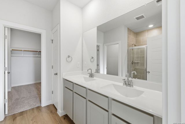 761 Whitman, New Braunfels, TX 78130