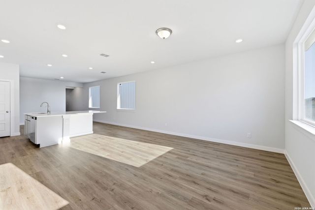 761 Whitman, New Braunfels, TX 78130