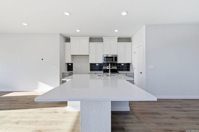 761 Whitman, New Braunfels, TX 78130