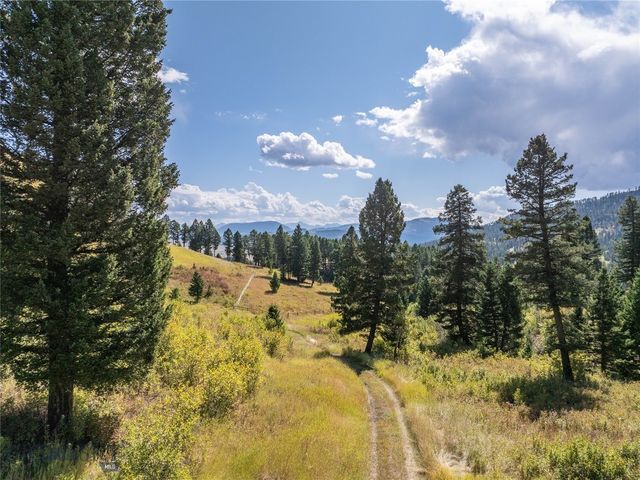 1221 Green Valley Way, Bozeman, MT 59715