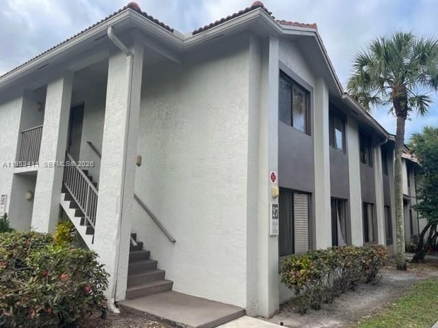 8329 Coral Lake Dr 8329, Coral Springs, FL 33065