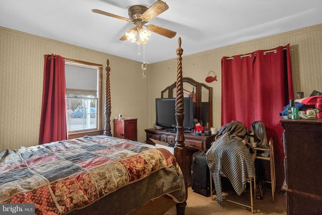 55 MORRIS RD, Quakertown, PA 18951