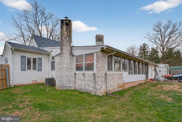 55 MORRIS RD, Quakertown, PA 18951