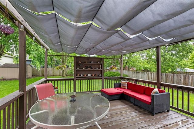 645 E Mockingbird Street, Gardner, KS 66030
