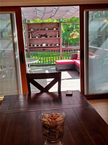 645 E Mockingbird Street, Gardner, KS 66030