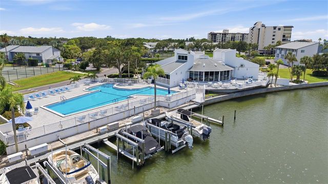 11730 SHIPWATCH DRIVE 207, Largo, FL 33774