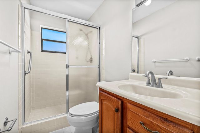 4640 Rosewood Tree Court B, Boynton Beach, FL 33436