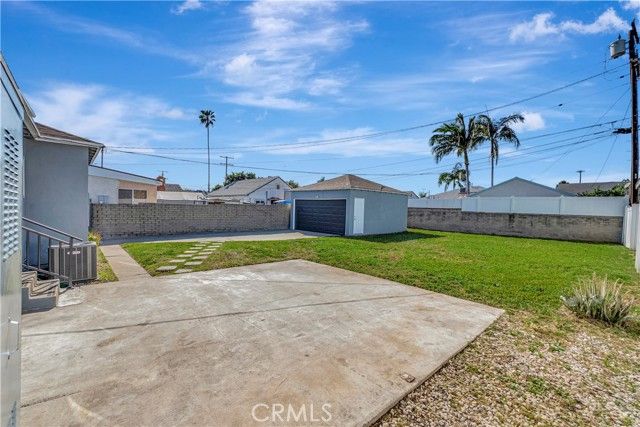 145 S Woods, Los Angeles, CA 90022