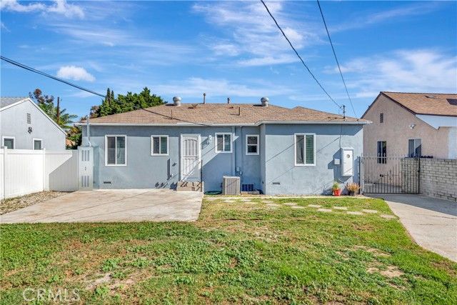 145 S Woods, Los Angeles, CA 90022