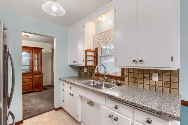 440 113th Avenue NW, Coon Rapids, MN 55448