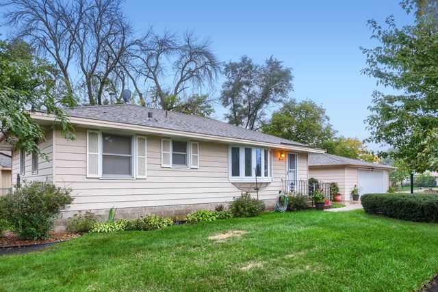 440 113th Avenue NW, Coon Rapids, MN 55448