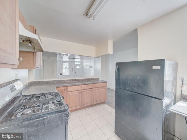 28 HANOVER PL NW, Washington, DC 20001