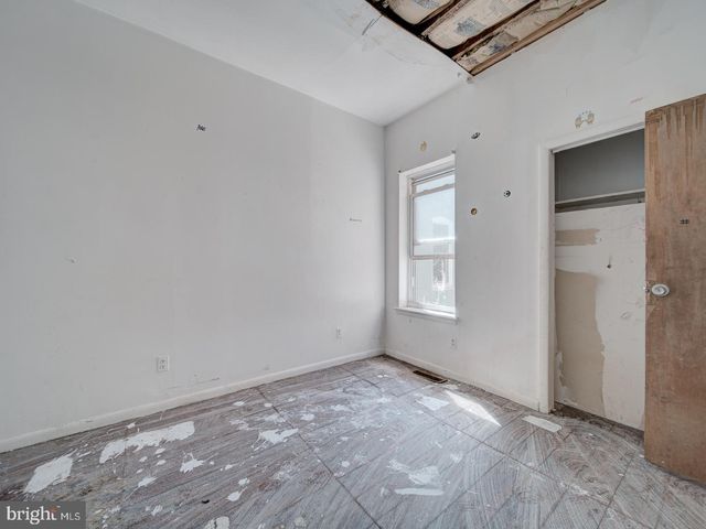 28 HANOVER PL NW, Washington, DC 20001
