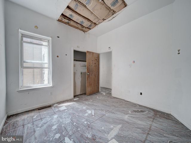 28 HANOVER PL NW, Washington, DC 20001