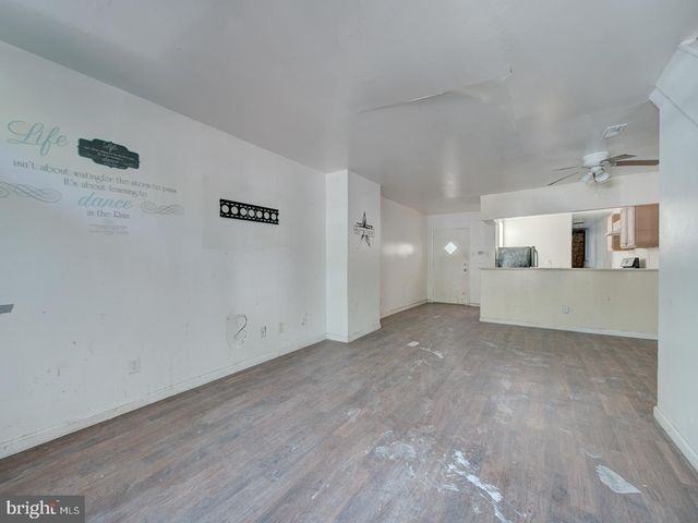 28 HANOVER PL NW, Washington, DC 20001