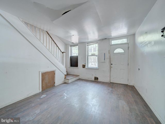 28 HANOVER PL NW, Washington, DC 20001