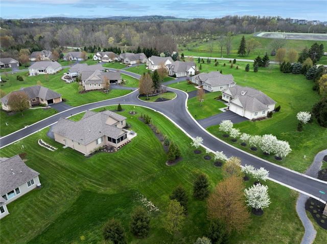 9 Hawkstone Way, Pittsford, NY 14534